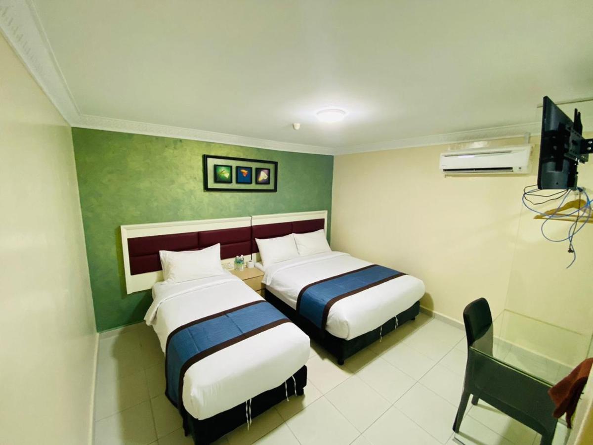 Surya Boutique Hotel Klang Bagian luar foto