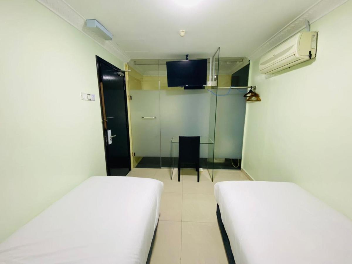 Surya Boutique Hotel Klang Bagian luar foto