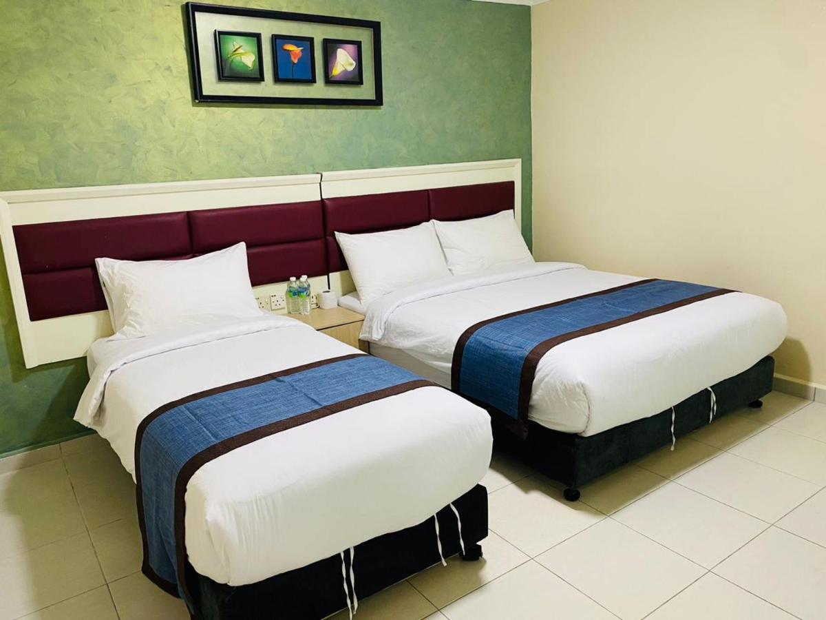 Surya Boutique Hotel Klang Bagian luar foto