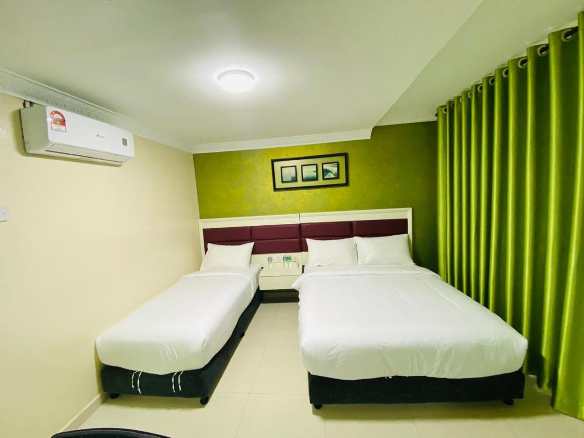 Surya Boutique Hotel Klang Bagian luar foto
